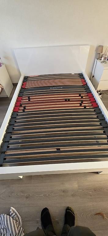 Letti: Vends un lit 140 x 200  – Usato da Réchy venduto da sim_t7ms 1