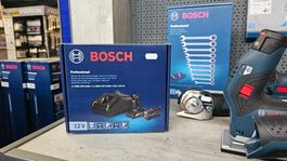 Bosch Professional Akku Starter Set 1x2.0Ah 1x4.0Ah GAL12V-4