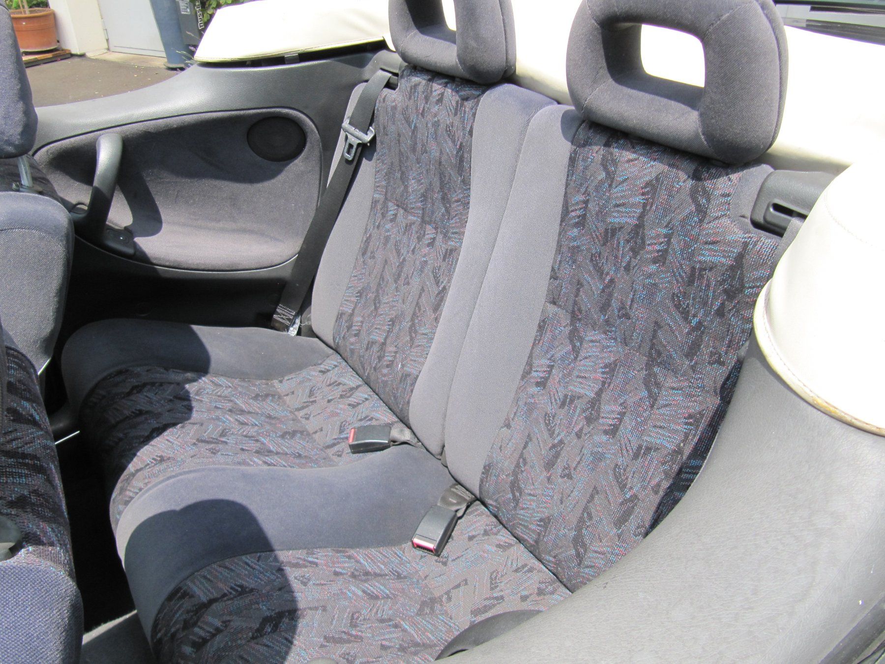 Opel Automobili: Opel Astra Cabrio 2.0i – Usato da Rotkreuz venduto da auto-bachmann 6