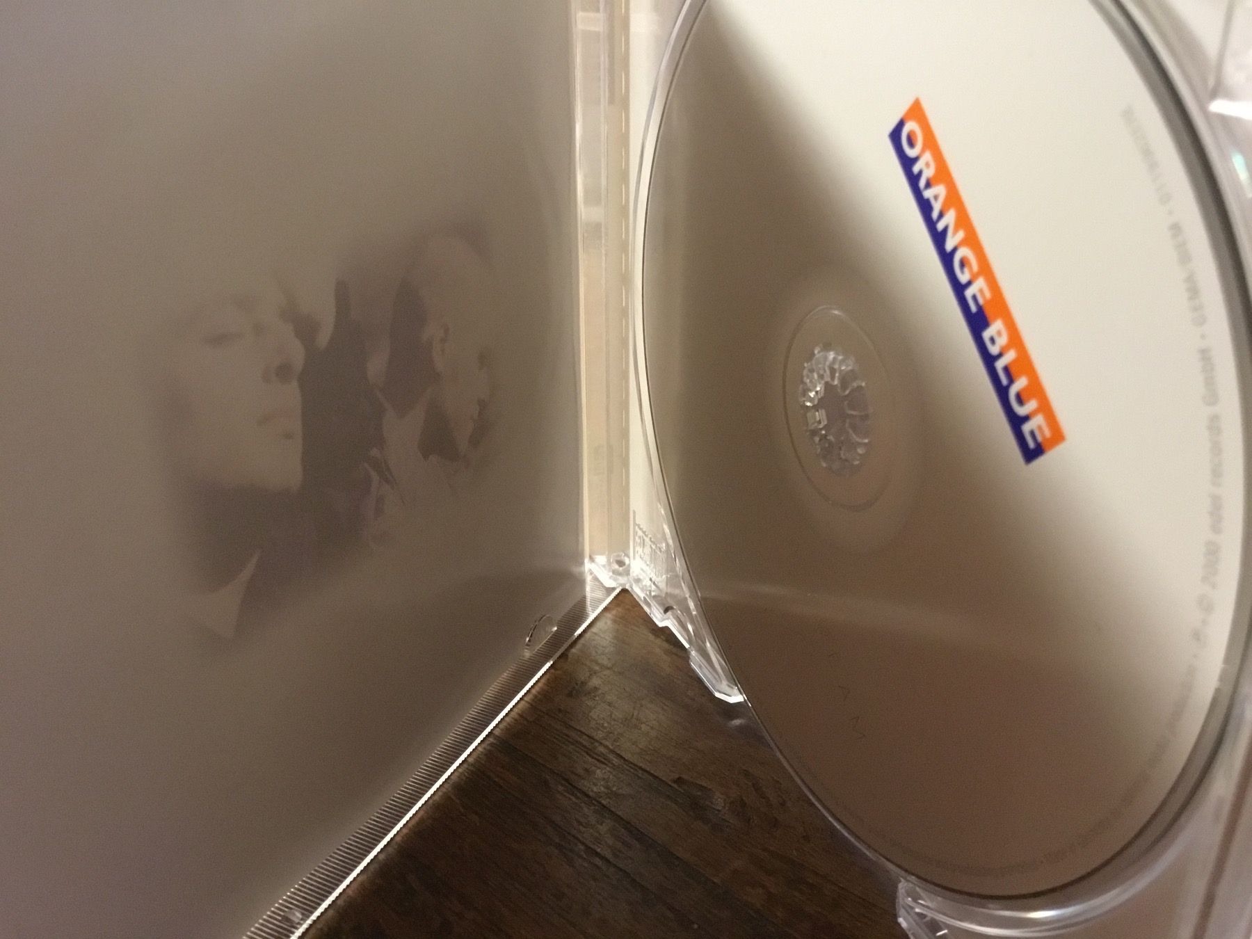 CD: Orange Blue – Usato da Thierachern venduto da sweden08 2