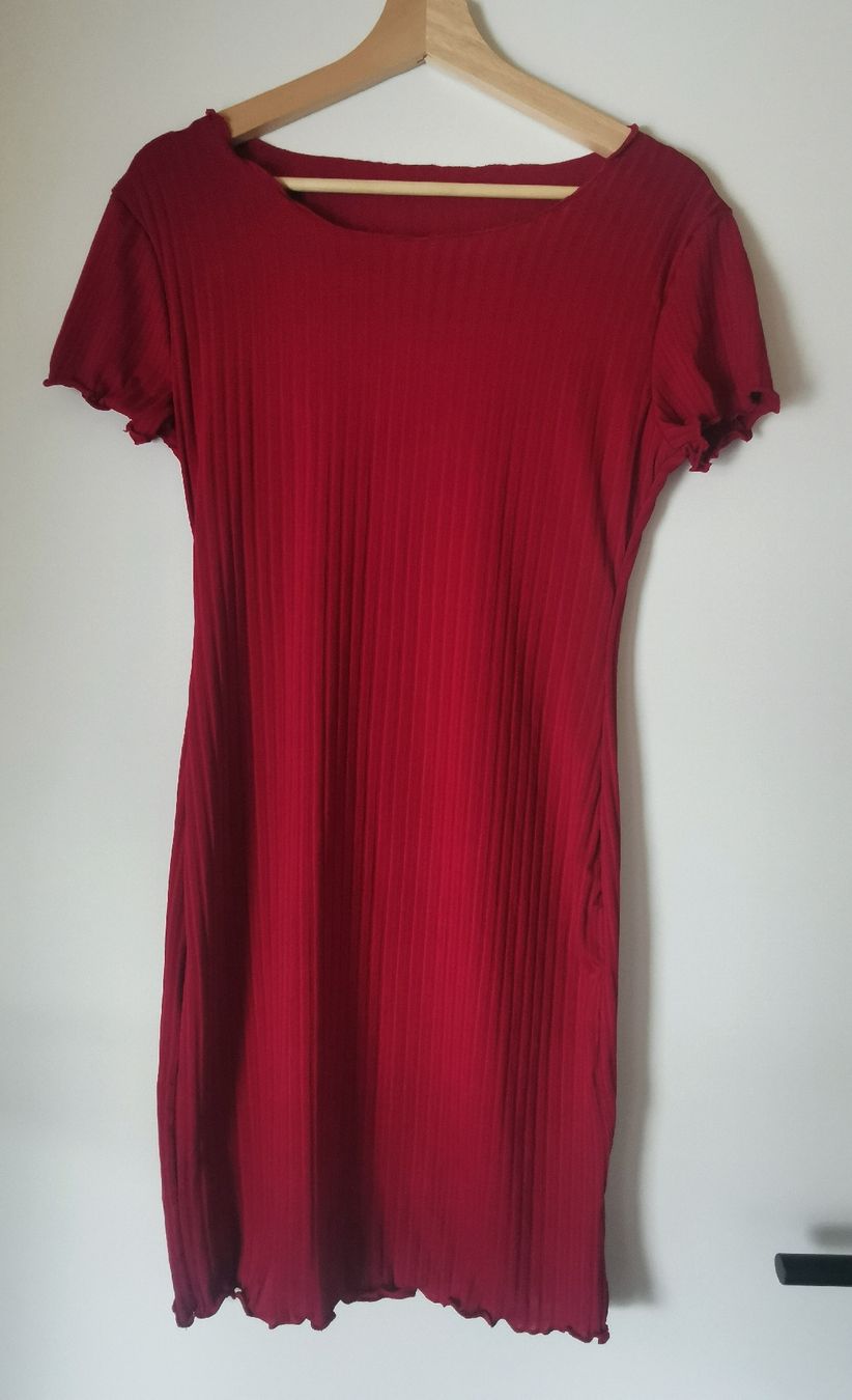 Kleider: Sommerliches, rotes Rippenkleid Gr. M – Neu (gemäss Beschreibung) aus Obergerlafingen von Sigus