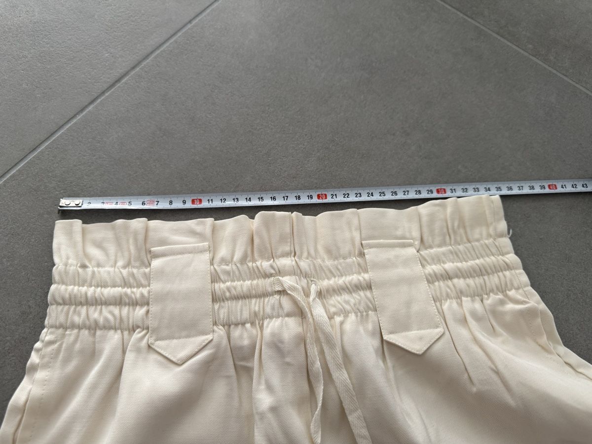 Vila Pantaloni: Vila Stoffhose Damen Grösse 38 neu – Nuovo (secondo la descrizione) da Frick venduto da Cirilla 1