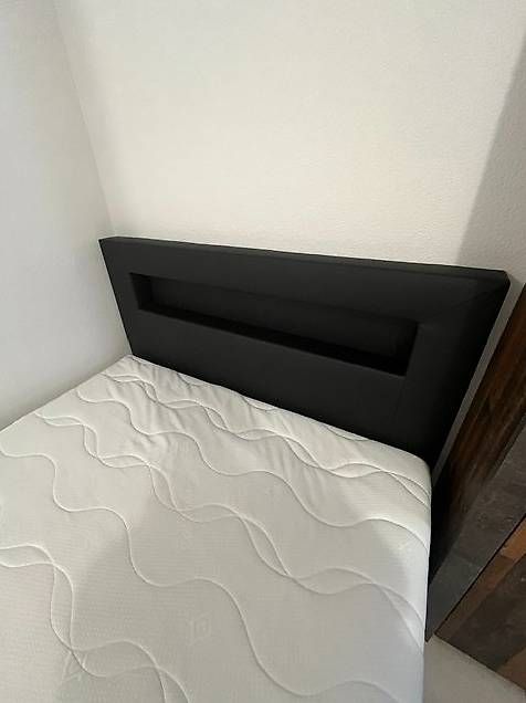 Conforama Letti: Lit avec coffre de rangement 120 cm x 200 cm – Usato da Fribourg venduto da tettamanti.viola 4