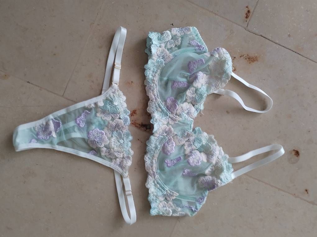 Altra biancheria intima: BH sets neu – Usato da Sursee venduto da Cynthia7889 2