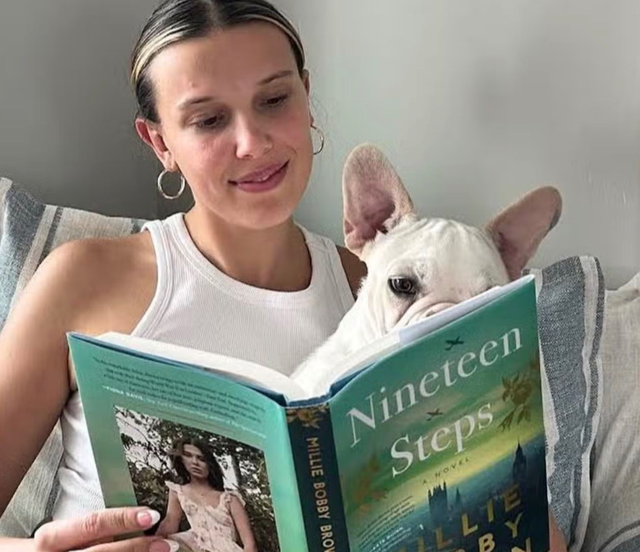 Autogramme: Stranger Things Millie Bobby Brown Autogramm ORIGINAL  COA! – Neu (gemäss Beschreibung) aus Solothurn von StarsInYourHome 7