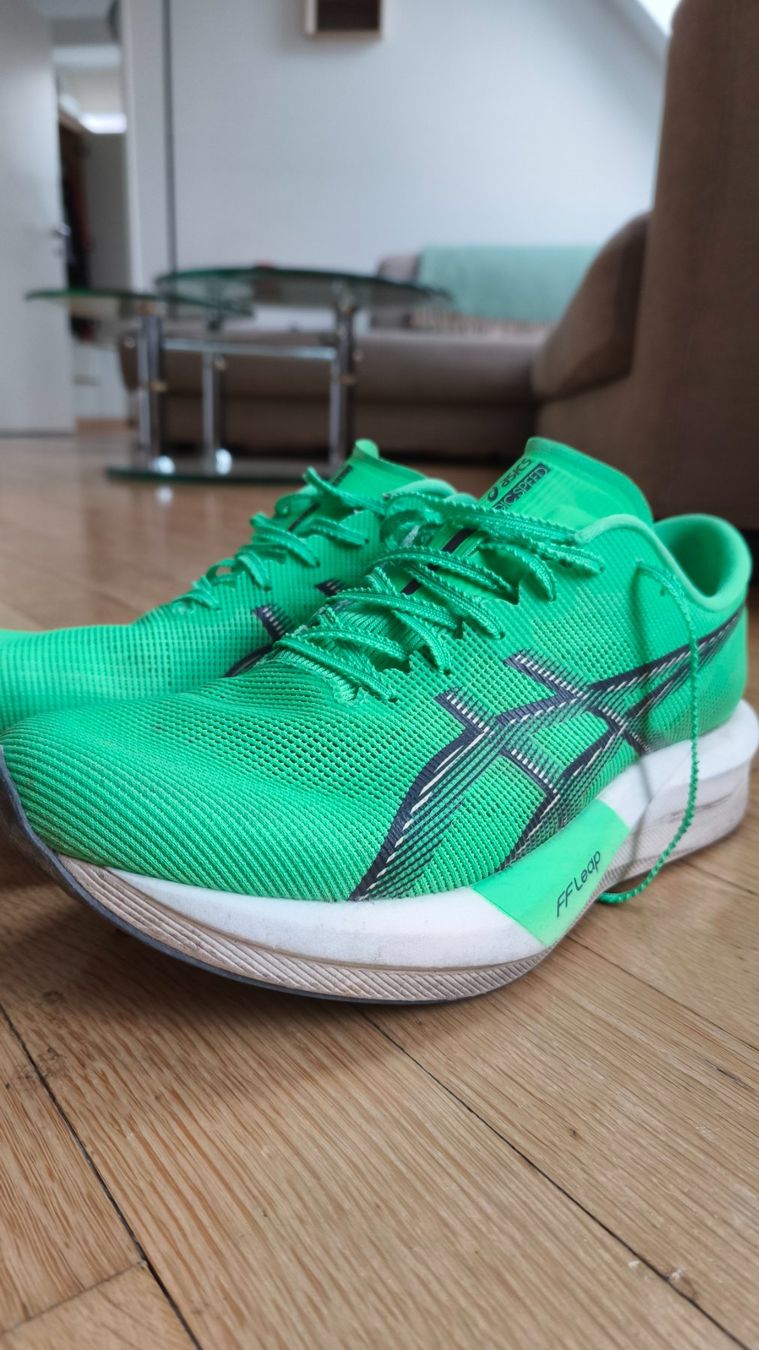 Asics Herrenschuhe: Asics Magic Speed 5 - Grösse 44.5 – Gebraucht aus Zürich von Pistill1000 2