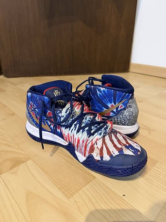 Scarpe da uomo: Nike Kybrid S2, Tie Dye USA, 45 – Usato da Eglisau venduto da Gerr1ck