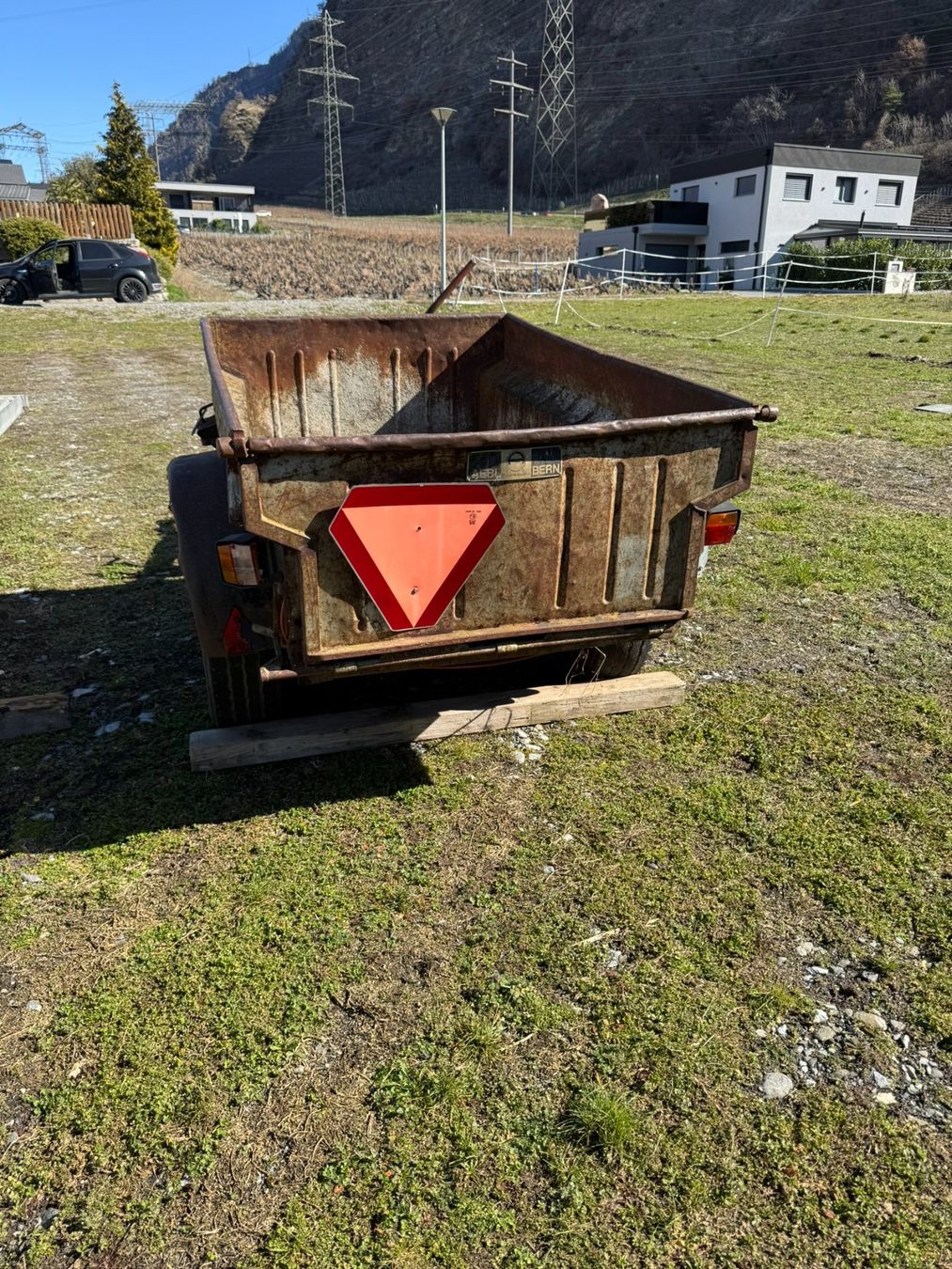 Aebi Rimorchi: Remorque basculante de chantier robuste – Usato da Saxon venduto da vou_2kdt 2