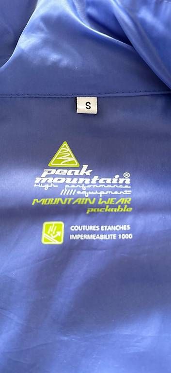 Jacken: Peak mountain Regenjacke – Neu (gemäss Beschreibung) aus Zürich von Rae0850 1
