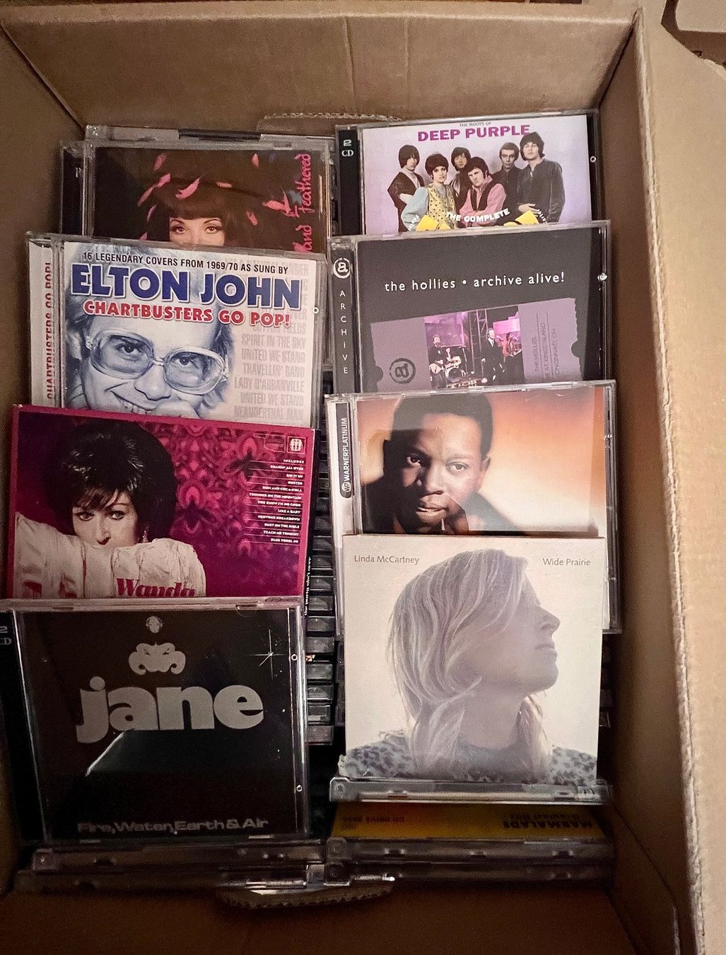 CDs: Zügelkarton mit CD's von verschiedenen Interpreten (1) – Gebraucht aus Winterthur von Robibaur