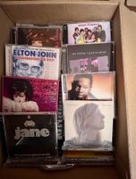 Zügelkarton mit CD's von verschiedenen Interpreten (1)