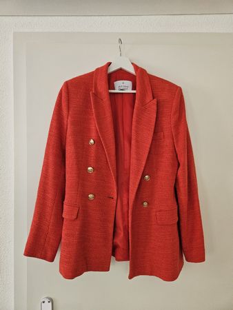 Stradivarius Blazer rot mit Goldknöpfen Grösse M