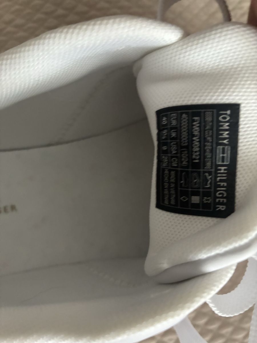 Tommy Hilfiger Damenschuhe: Neu Tommy Hilfiger Schuhe Größe 40 – Neu (gemäss Beschreibung) aus Novazzano von White71 4