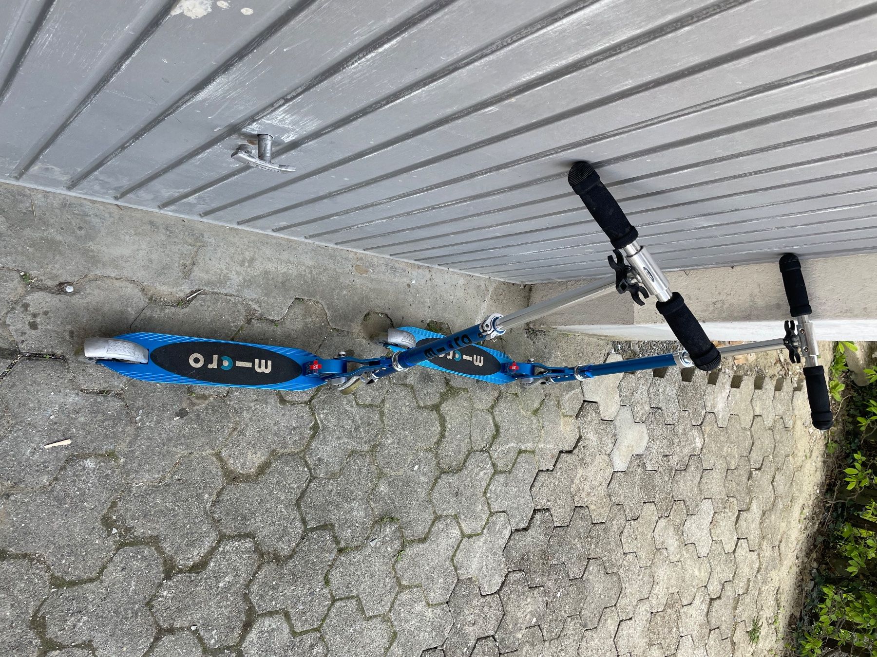Micro Fahrzeuge für Kinder: Trotinette micro sprite LED – Gebraucht aus Spiegel b. Bern von evytisk 1