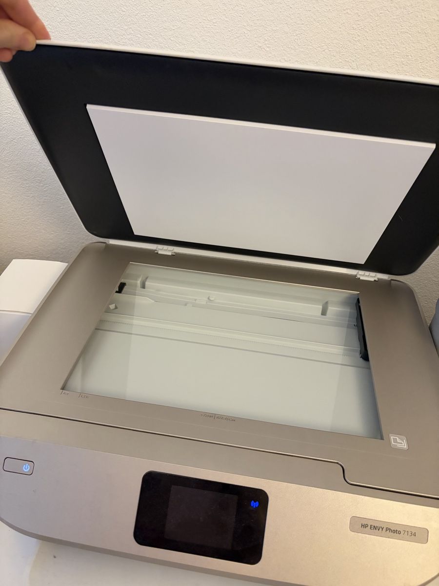 Hewlett Packard Stampanti: HP ENVY Photo 7134 All-in-One Printer – Usato da Zürich venduto da Agata654 1