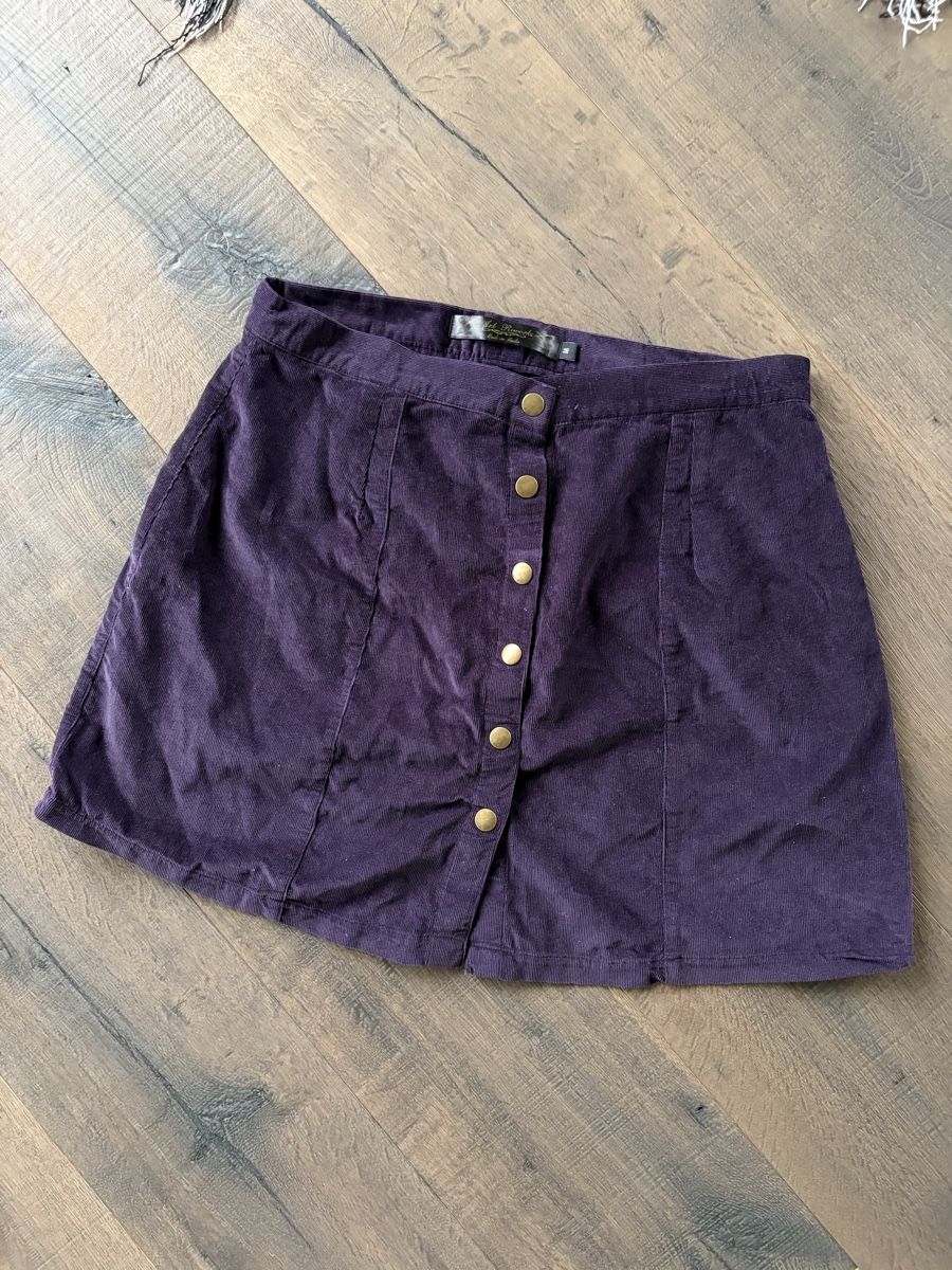 Gonne: Cordjupe lila Gr. M – Usato da Lachen SZ venduto da AnSi88
