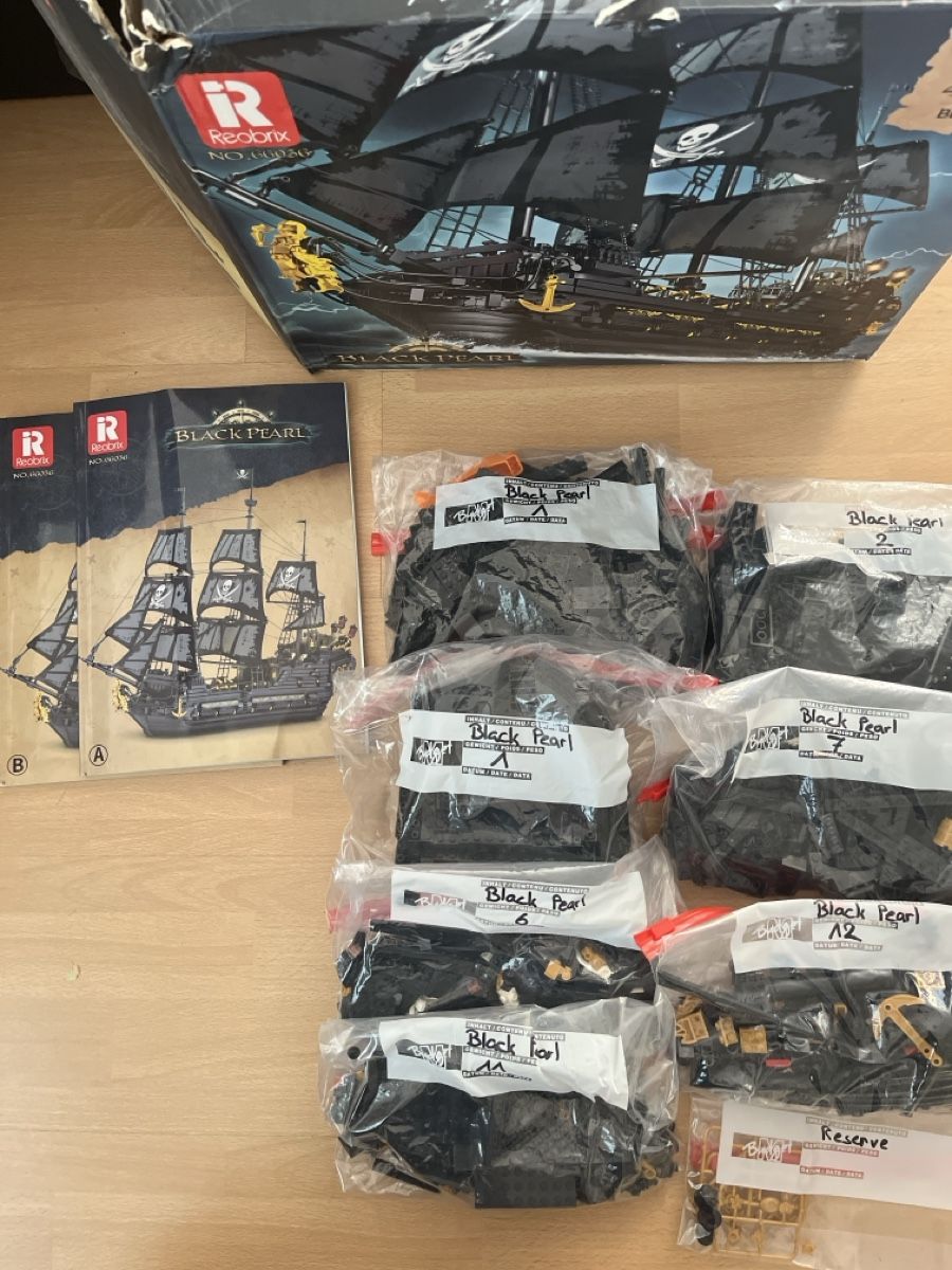 Jeux de construction: Reobrix Black Pearl 4708 Teile – D'occasion à Domat/Ems par anomis86 1