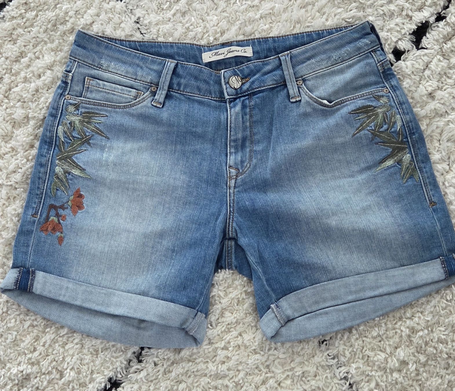Mavi Jeans: Jeans Shorts Mavi – Usato da Belp venduto da mar_wyp6
