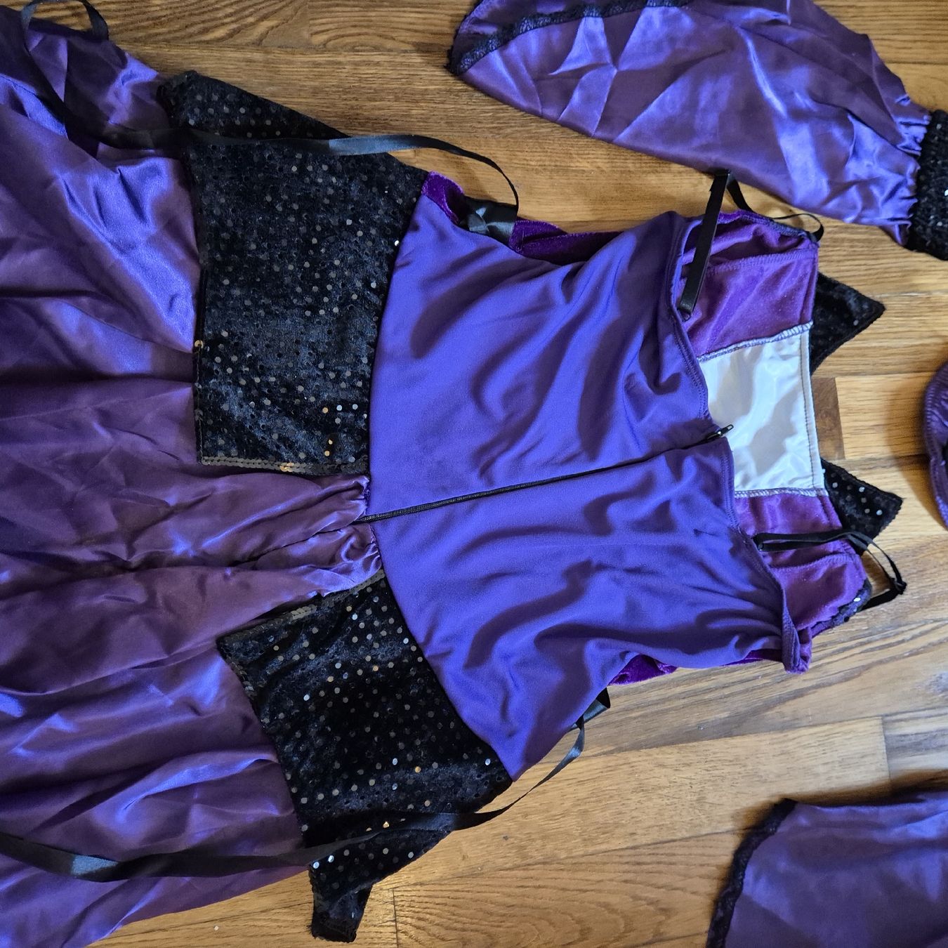 Costumi: costume halloween  – Usato da Versoix venduto da Lenas9 4