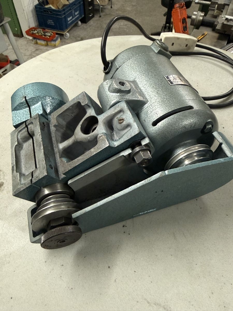 Emco Drehen & Fräsen: Schleifsupport EMCO – Gebraucht aus Sirnach von S54Power 3