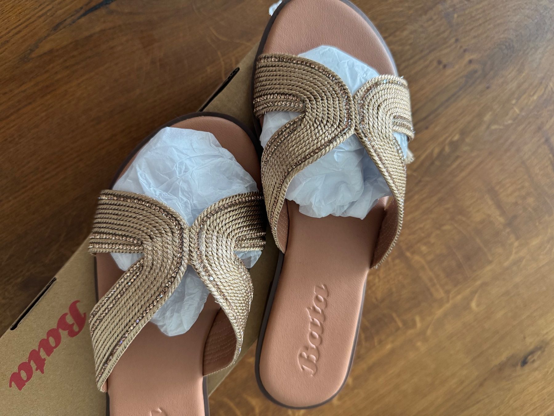 Scarpe da donna: Sommer Sandalen – Usato da Therwil venduto da Schnaebeli 1