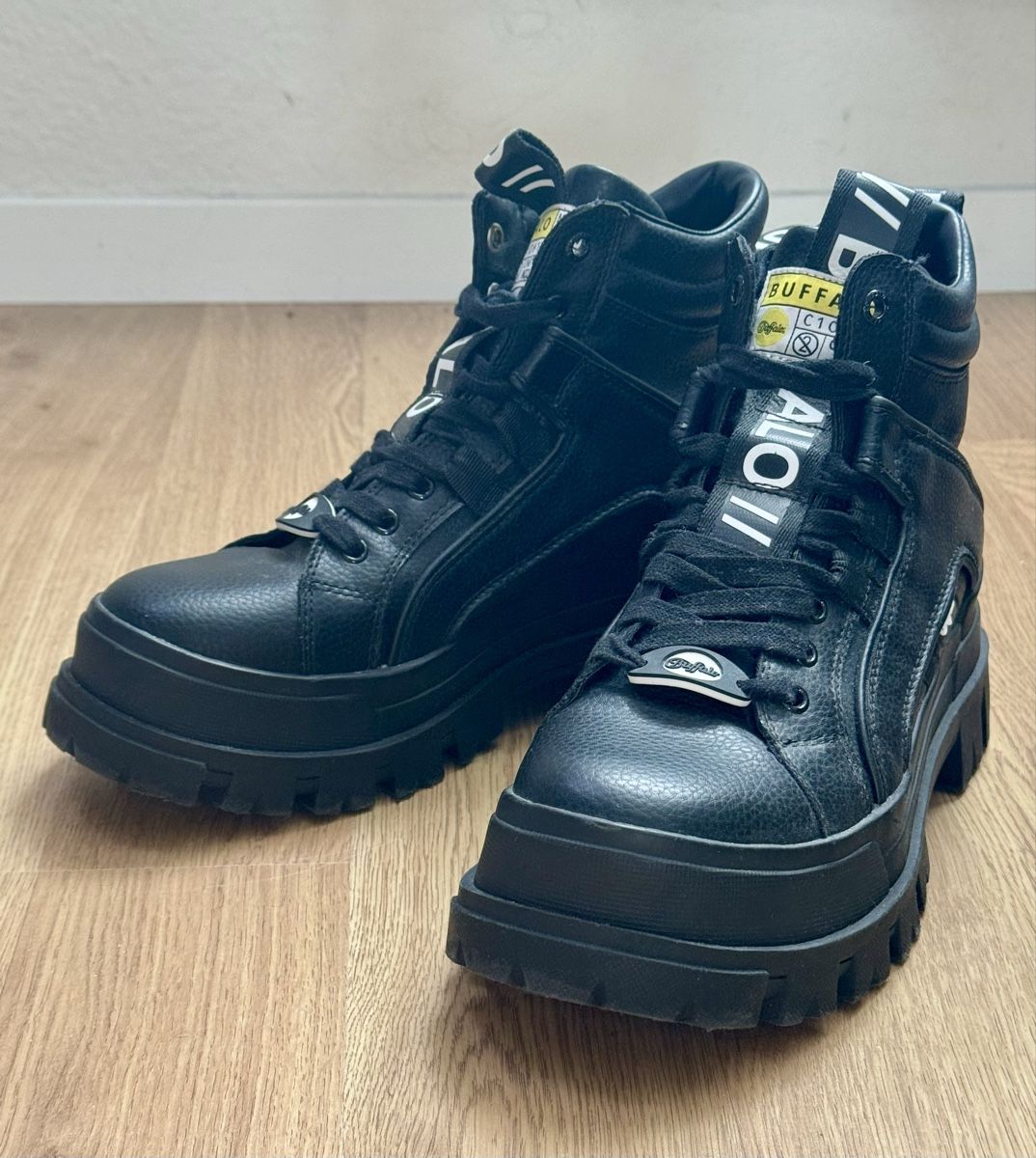 Buffalo Scarpe da uomo: Buffalo Schuhe – Nuovo (secondo la descrizione) da Bern venduto da j_schalti