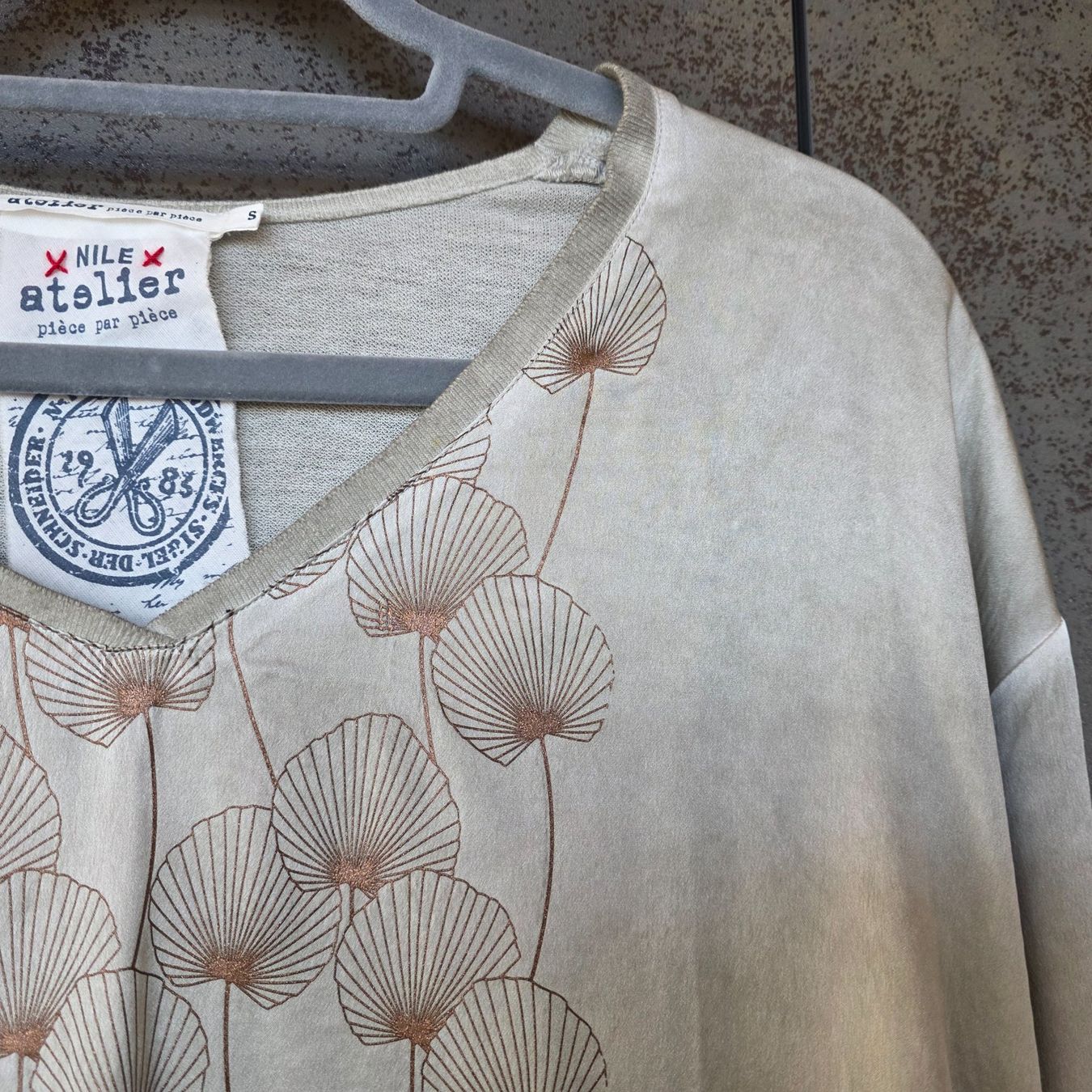 Nile Camicette: 🐸 NILE SEIDENBLUSE S BLUSE SEIDE PULLOVER TOP ZUSTAND – Nuovo (secondo la descrizione) da Môtier (Vully) venduto da Frogs 2