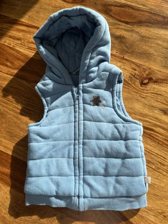 Baby Weste mit Kapuze 68