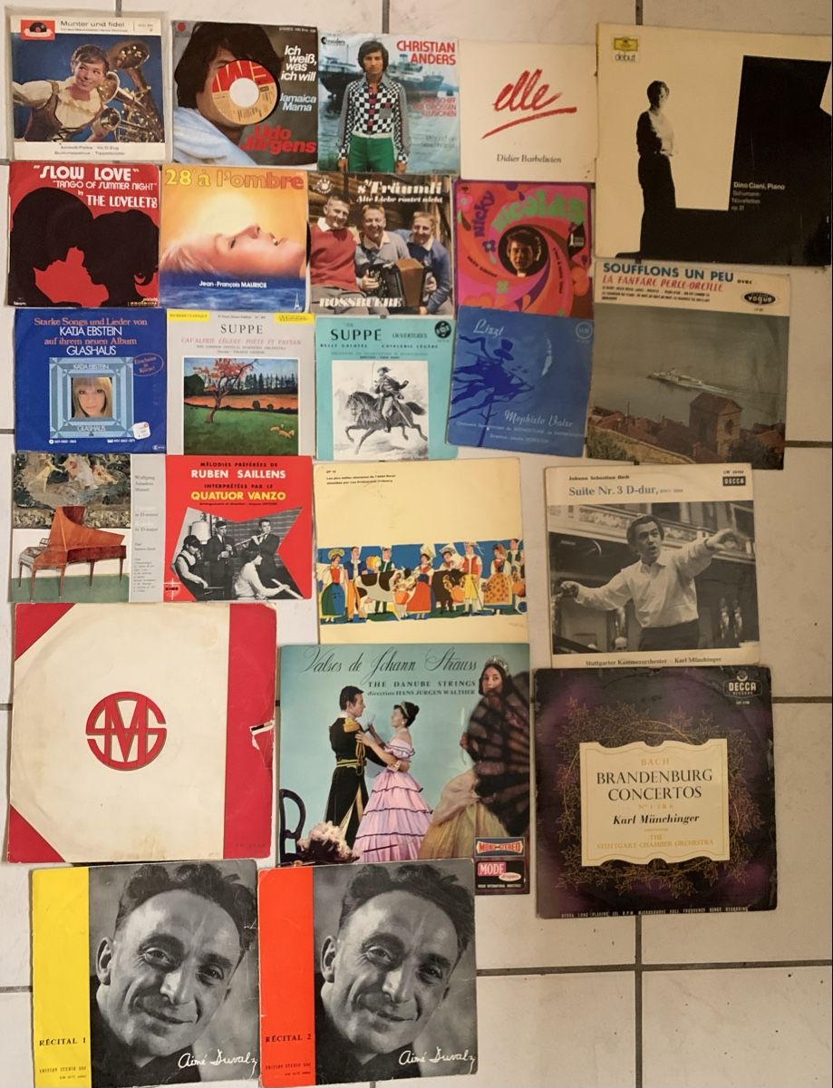 Schallplatten: Lot 80 disques divers styles divers formats – Gebraucht aus Salavaux von Lune_Diurne 4