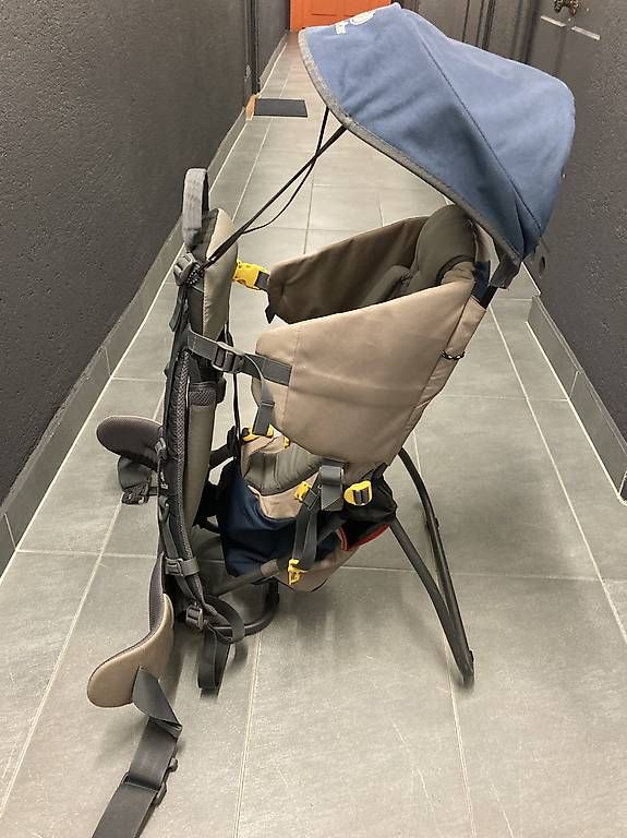 Deuter Marsupi portabebè: Sac de randonnée porte-bébé Deuter – Usato da Genève venduto da emi_j2sc 2