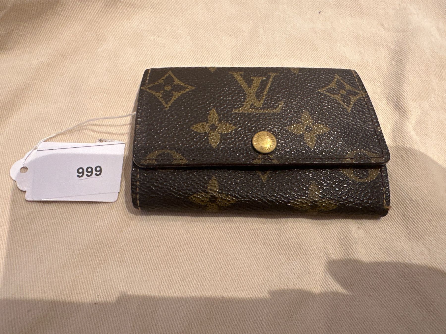Louis Vuitton Portachiavi: Louis Vuitton Schlüsseletui - Nr. 999 – Usato da Hittnau venduto da LuxAndMore