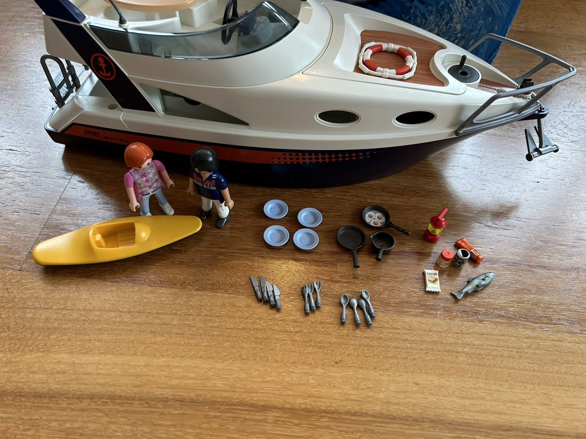 Playmobil Spielzeuge: Playmobil Yacht 5205 – Gebraucht aus Männedorf von Engellinchen 1