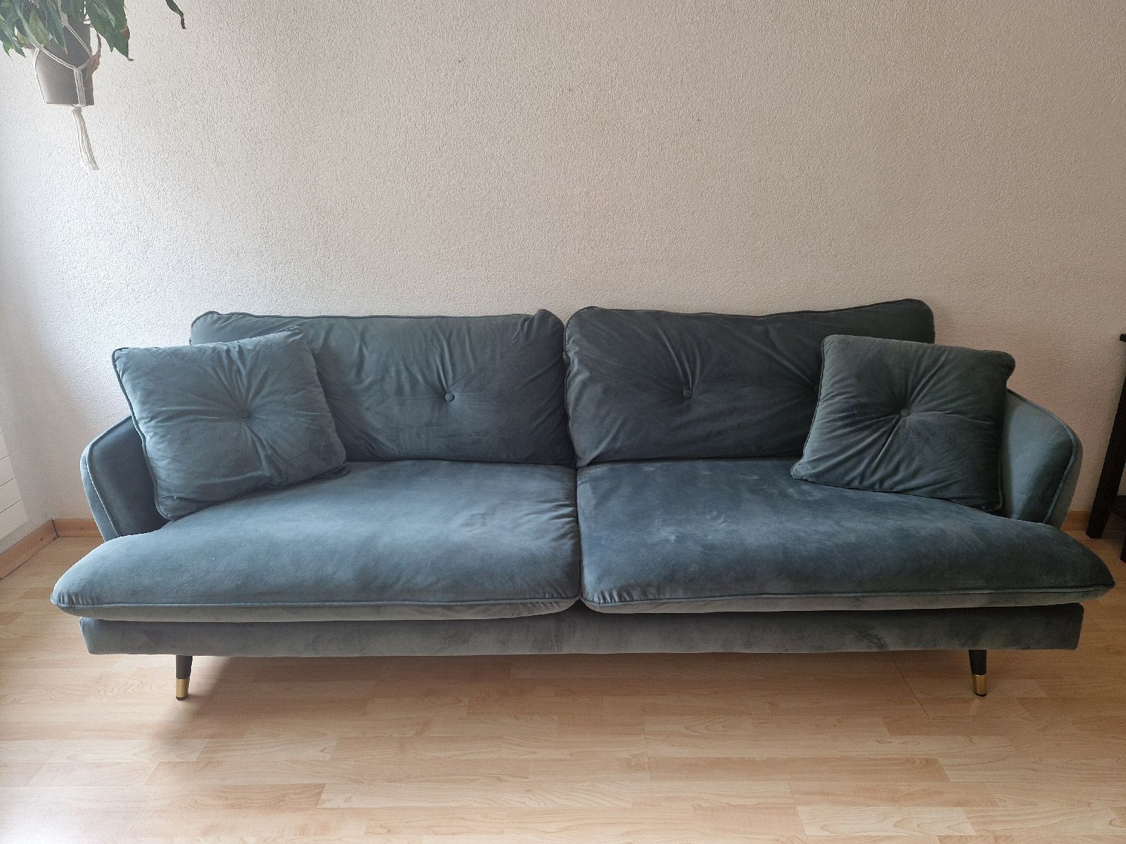 Divani: Sofa Petrol – Usato da Ennenda venduto da Sabrinagiulia