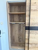 Moderner Schiebetürenschrank in Anthrazit & Holzoptik