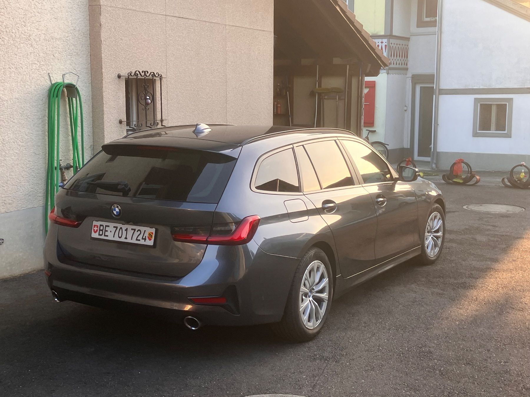 BMW Automobili: BMW 320d Xdrive – Usato da Uttigen venduto da Drive76 1