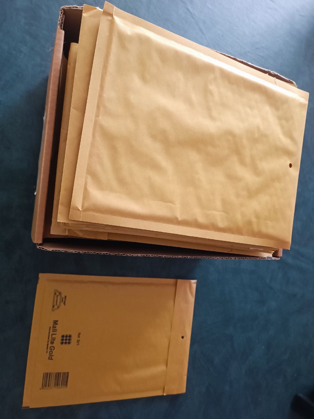 Couverts & Versandtaschen: Versandtaschen – Neu (gemäss Beschreibung) aus Estavayer-le-Lac von Scosde