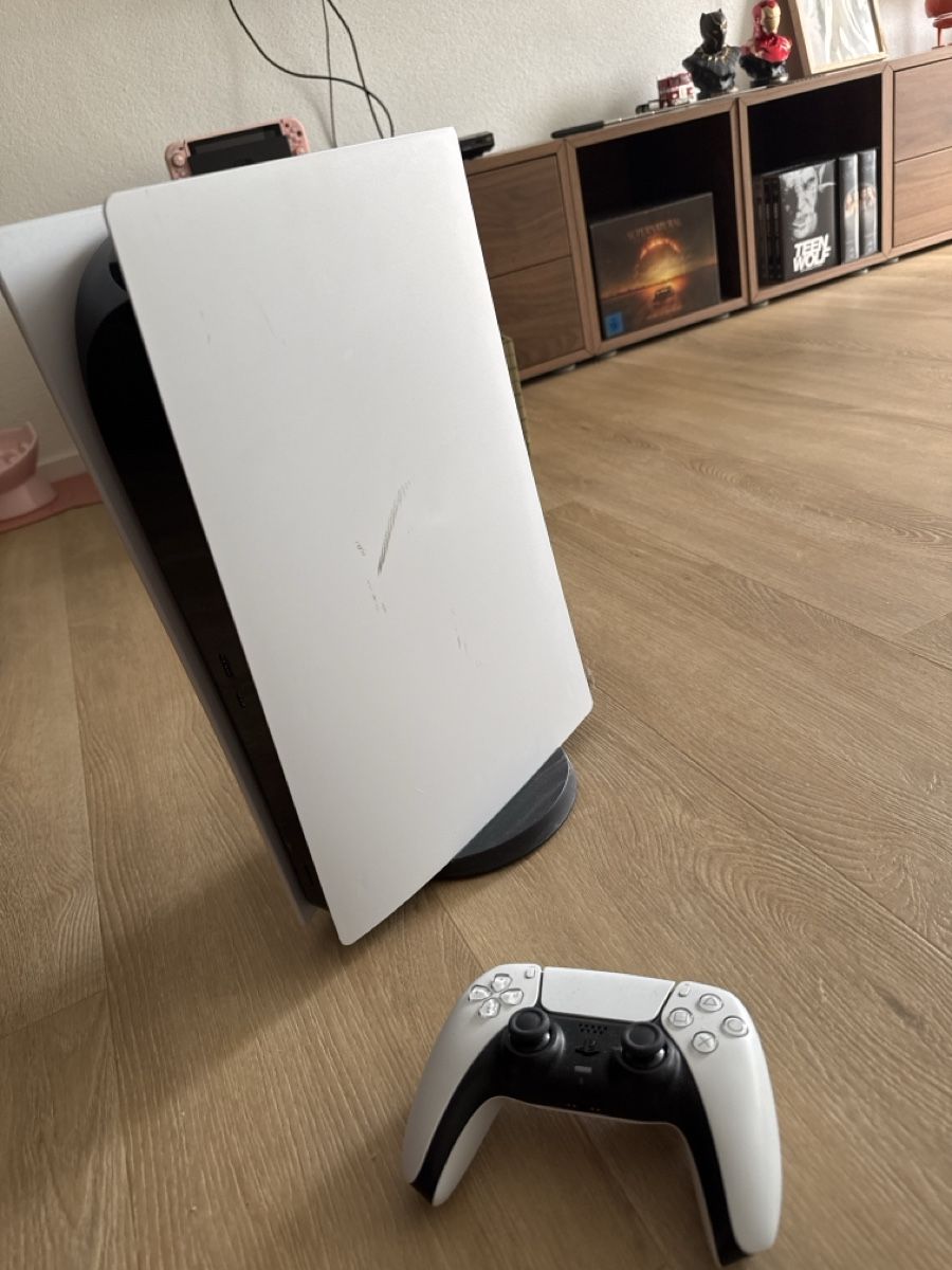 Sony Console: Playstation 5 Slim – Usato da Altstätten SG venduto da DanaJoyce 2
