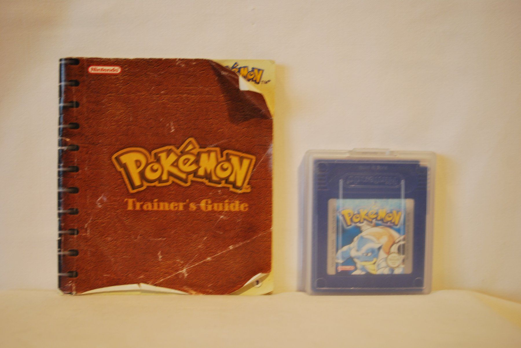 Pokémon Spiele: Pokémon Nintendo Game Boy Spiel mit Trainer's Guide DE – Gebraucht aus Alterswil FR von Maylea01