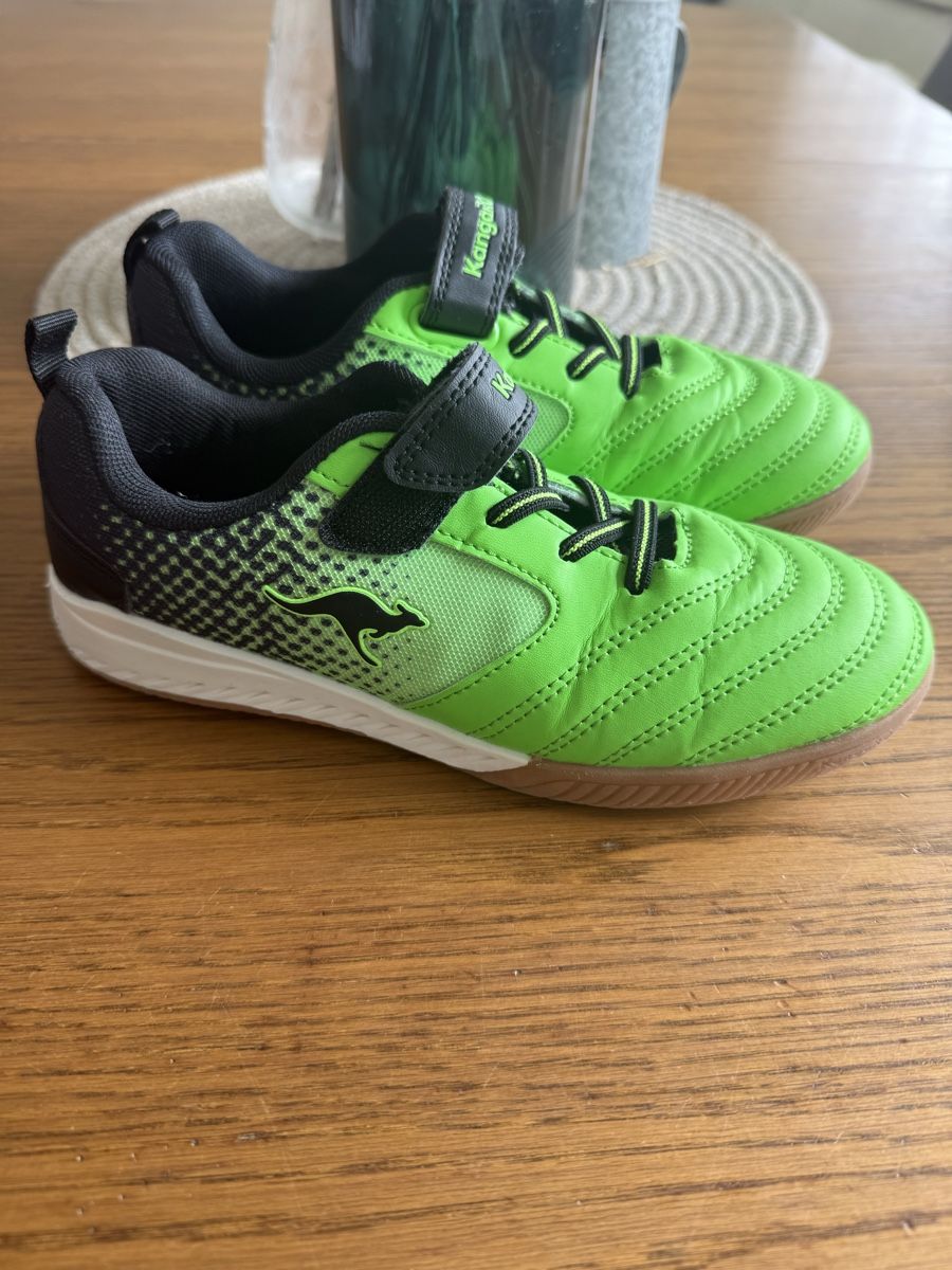 Scarpe per ragazzi: Hallenschuhe Kangaroos gr 34  – Usato da Belp venduto da Lu96 1