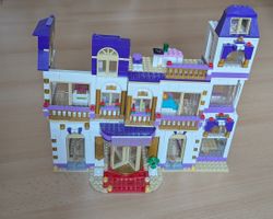 LEGO Friends Grand Hotel 41101