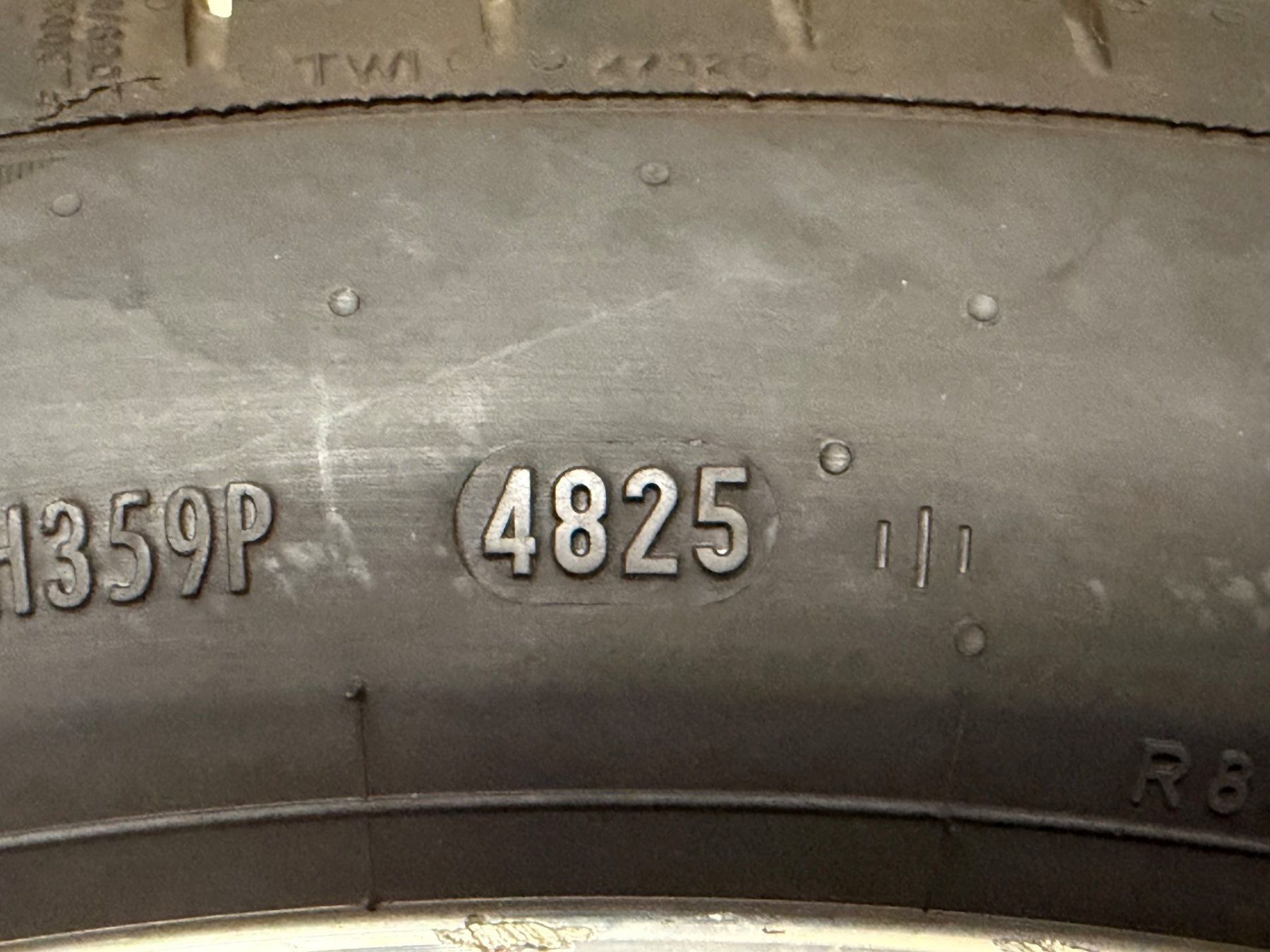 Volkswagen Pneus & Roues: Sommerrad 20" VW/ 5NA.601.025.G – D'occasion à Schönried par Bahnhofgarage-Haldi 7