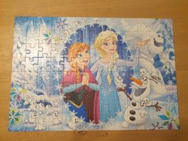 Puzzle Reine des Neiges 104 pièces en parfait état