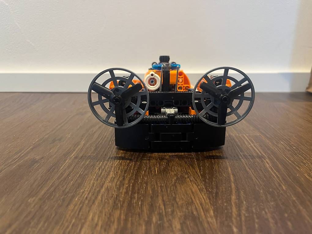 Giocattoli: Lego Rescue Hovercraft, Set 42120, Hovercraft Technic – Usato da Herisau venduto da Mr_Wolf 2