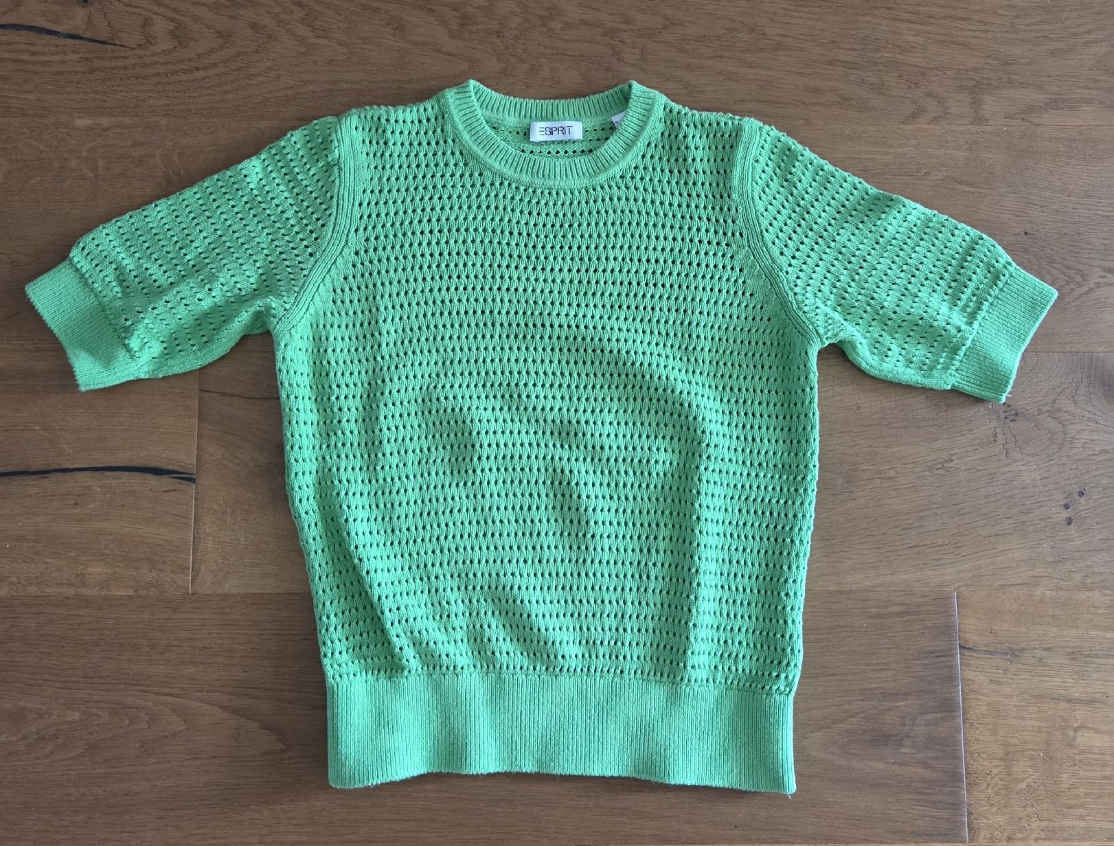Esprit T-shirts: Esprit Shirt/Oberteil Gr. M – D'occasion à Thun par Phil691