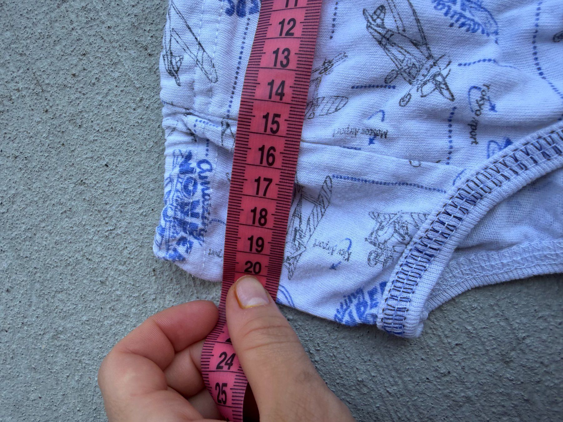 Sous-vêtements: Kinder Unterhose mit Flugzeugen – D'occasion à Riehen par ann_76jw 3
