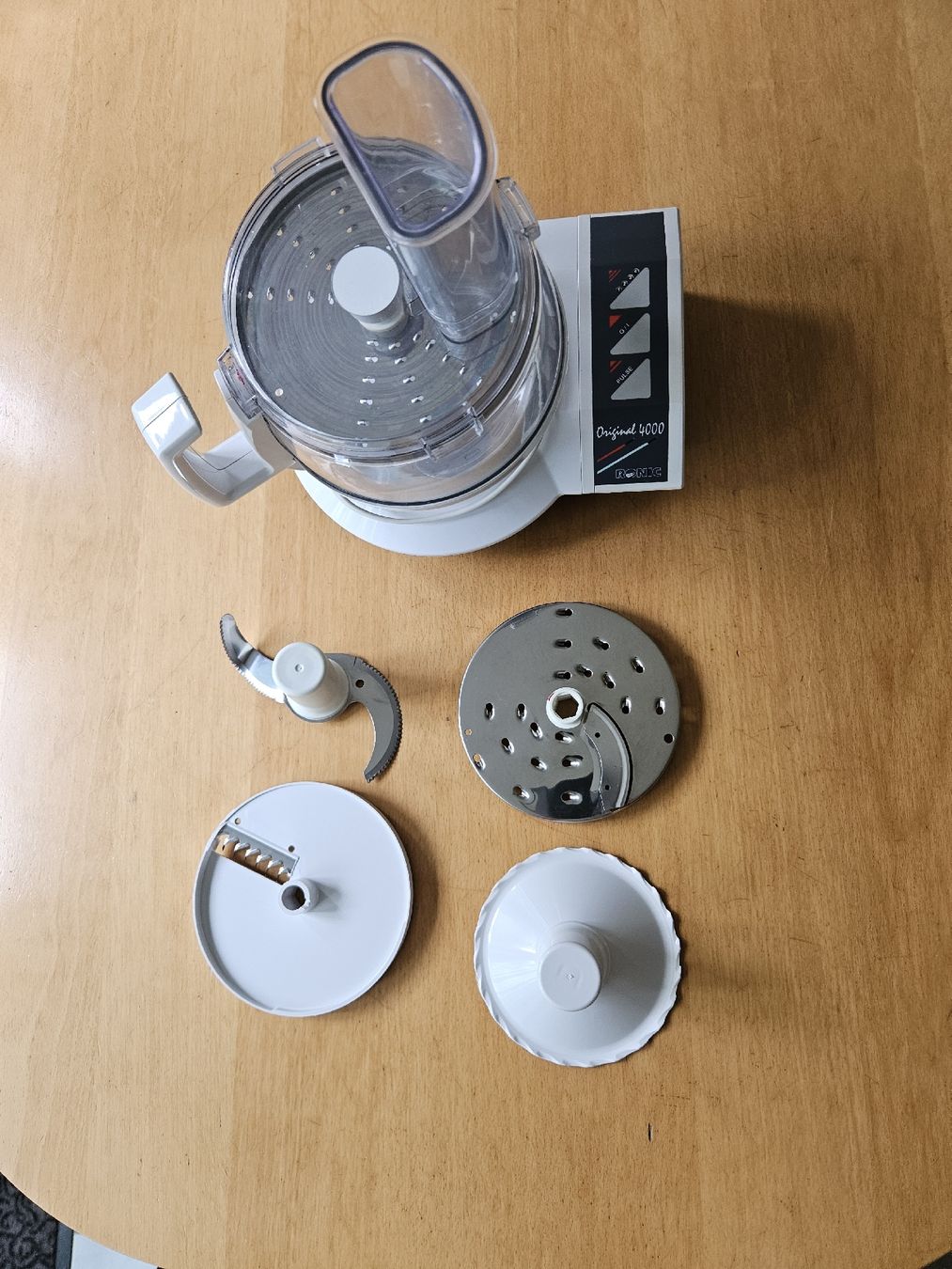 Ronic Elettrodomestici da cucina: Ronic Origunal 4000 Küchenmaschiene – Nuovo (secondo la descrizione) da Stans venduto da sch_ynd5 2