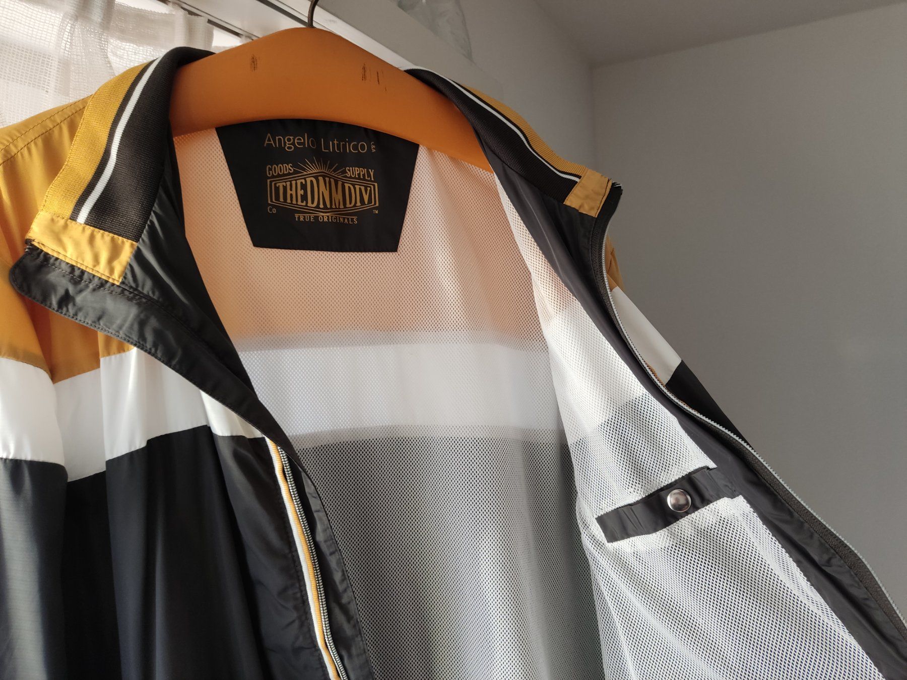Giacche: Herren Jacke, Grösse XL – Nuovo (secondo la descrizione) da Rorschach venduto da Roberto.M 1