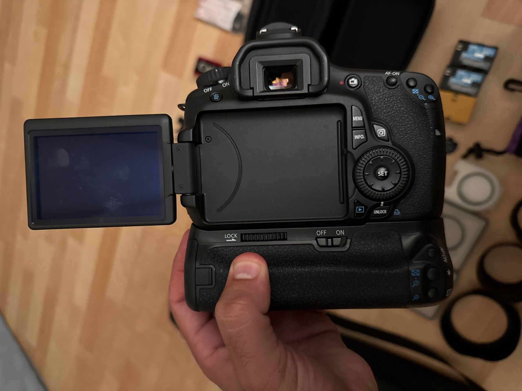 Canon Fotocamera: Canon EOS 60D Kamera Set mit Objektiven gebraucht – Nuovo (secondo la descrizione) da Lenzburg venduto da schmoendli 8
