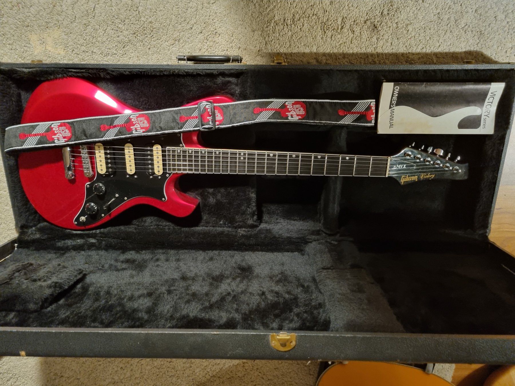 Gibson Musikinstrumente: Gibson Victory MVX – Gebraucht aus Russikon von SchenkB