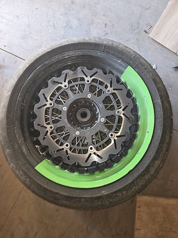 Strada: Kawasaki Kx450 Supermoto – Usato da Triesen venduto da Atlas111 2